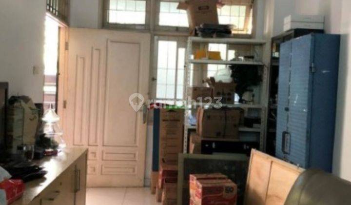 Rumah di duri kepa luas tanah 240 hanya 3Man SHM 2