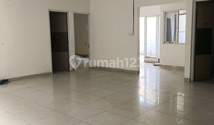 Tenpat Usaha Dekat Cideng Gajahmada Lokasi Pinggir Jalan Luastanah 260