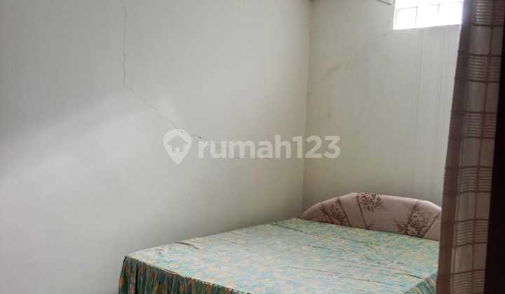 2-Story House in Kebayoran Baru, Land Area 200