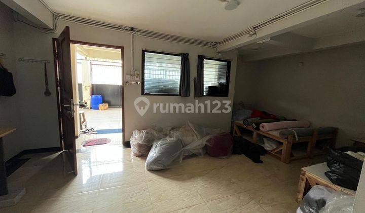 Rumah Shm 2 Lantai Bagus Siap Huni Bisa Jadi Workshop Atau Kost 2