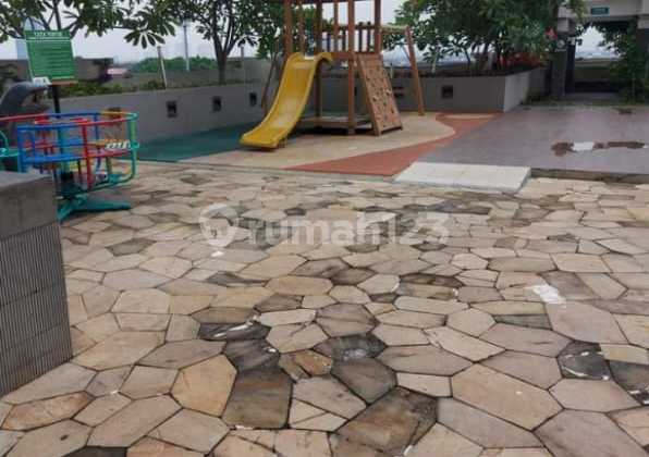 Apartemen 2 Kamar Tidur Butuh Minim Renovasi Greenlake Sunter Semi Furnished