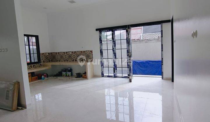 Dijual Rumah Mewah Klasik Di Joglo Kembangan Jakarta Barat  2