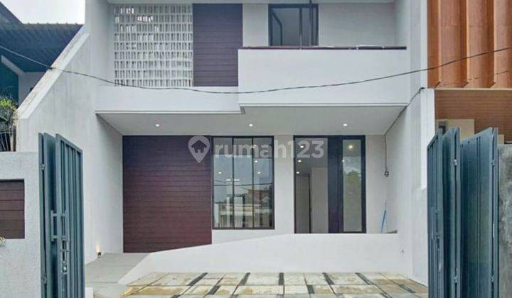 Rumah Baru Modern dan Mewah Di Cinere Depok Siap Huni  1