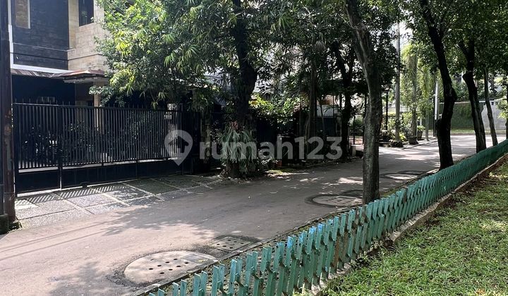 Jual Cepat Rumah Hitung Tanah di Senayan Kebayoran Baru 2