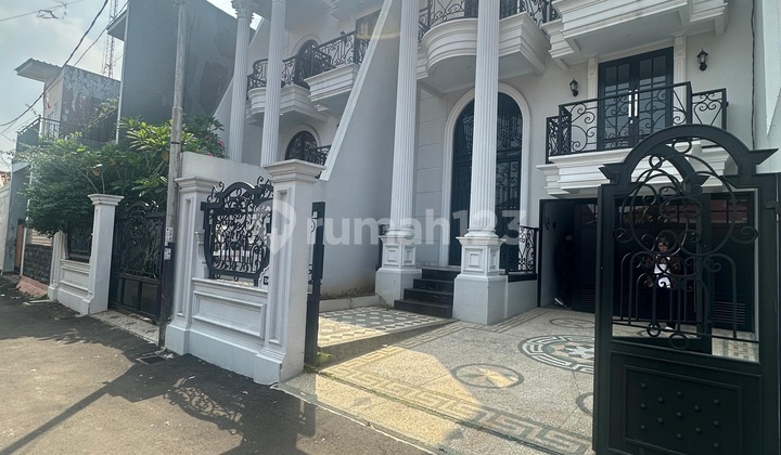 Dijual Rumah Baru Mewah Klasik Di Jagakarsa Dekat Cilandak  2