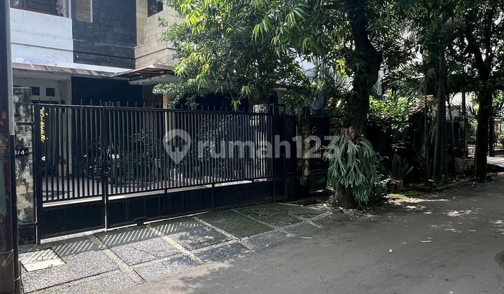Jual Cepat Rumah Hitung Tanah di Senayan Kebayoran Baru