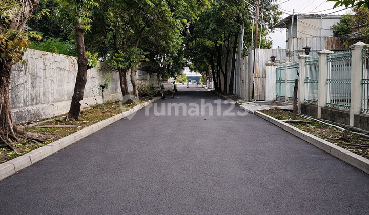 Rumah Luas Hoek Hitung Tanah Under NJOP Prime Area Mega Kuningan