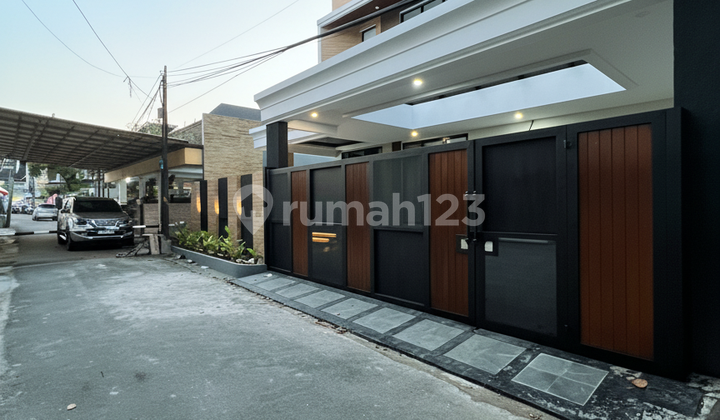 Dijual Rumah Baru Mewah di Gandaria Utara Kebayoran Baru Jaksel