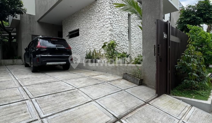 Dijual Rumah Mewah Full Furnished di Cilandak Dekat MRT Fatmawati Dijual Rumah Mewah Full Furnished di Cilandak Dekat MRT Fatmawati