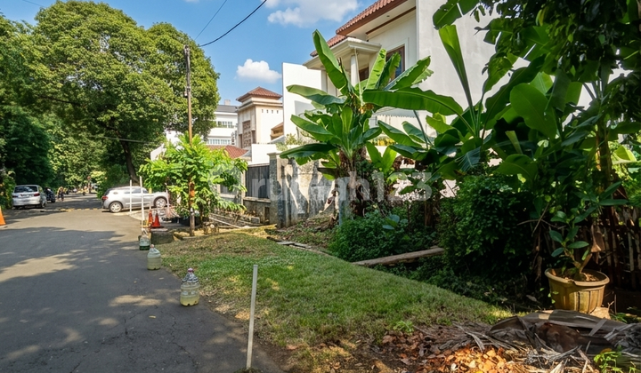 Prime Area Senayan Kebayoran Baru Ready-to-Build Plot of Land Prime Area Senayan Kebayoran Baru Ready-to-Build Plot of Land