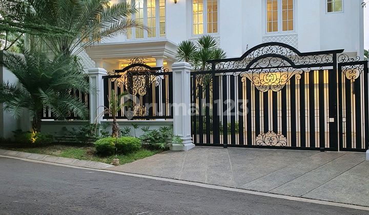 Best Price ! Jual Cepat Rumah Baru Mewah Klasik di Pondok Indah Best Price ! Jual Cepat Rumah Baru Mewah Klasik di Pondok Indah