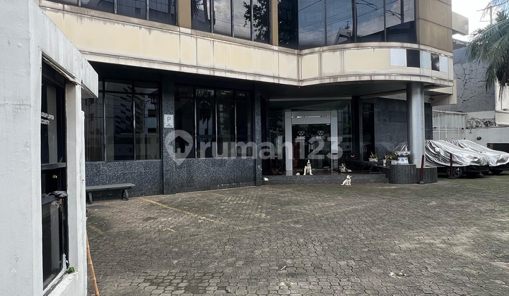 For Sale Fast Land and Office Building in Senayan Kebayoran Baru For Sale Fast Land and Office Building in Senayan Kebayoran Baru