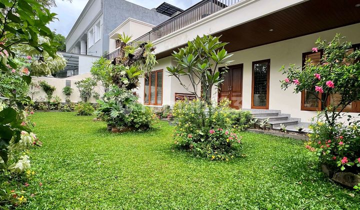 Rumah Mewah Luas Modern Tropis di Lebak Bulus Dekat Pondok Indah 2