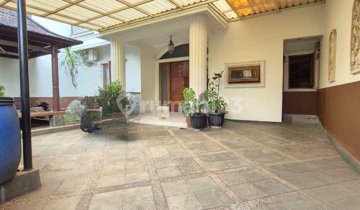 Quick Sale Spacious Luxury House in Cirendeu Near MRT Lebak Bulus 2