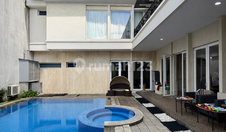 Jual Cepat Rumah Mewah dan Luas di Patal Senayan Kebayoran Baru 1