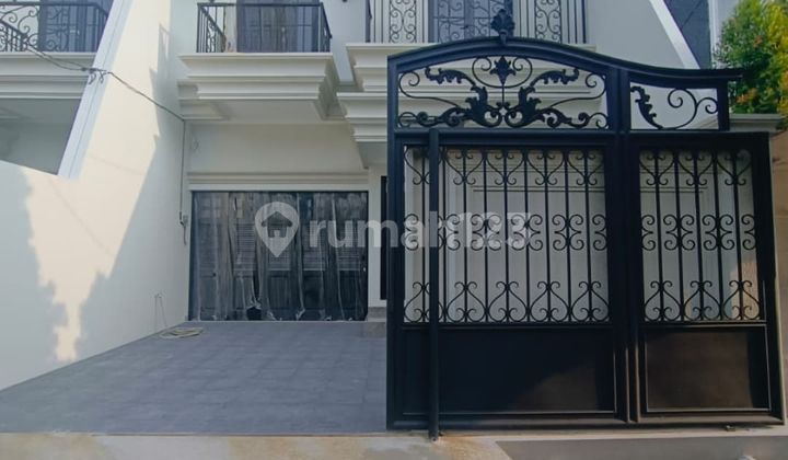 Dijual Rumah Baru Klasik Di Joglo Kembangan Jakarta Barat
