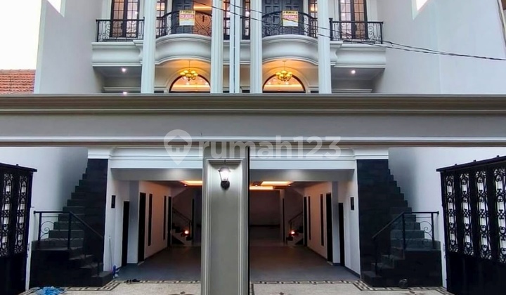 Dijual Rumah Baru Mewah Klasik Di Pejaten Pasar Minggu Jaksel