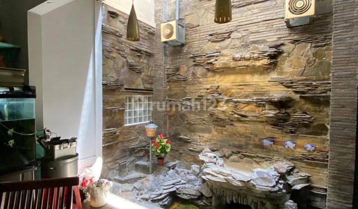 Ruko Di Mainroad Naripan Cocok Untuk Kafe  8