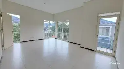 Rumah Hoek Cantik Siap Huni Di Kbp Bandung 2