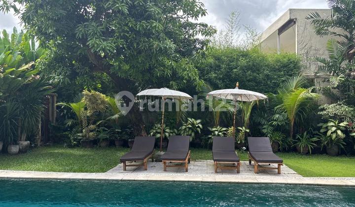 4 BR Villa in Seminyak Prime Location with Big Private Pool