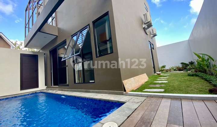 Villa 3 Bedroom in Premium Location Jimbaran Starting From 3.5M