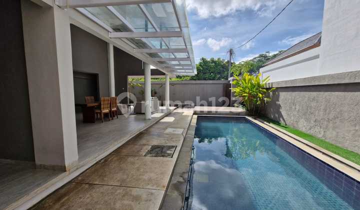 Fast Sale 3Br Villa In Nusa Dua Area Good For Investment
