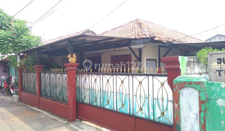 DISEWAKAN Rumah Asri dekat Graha Bintaro  1