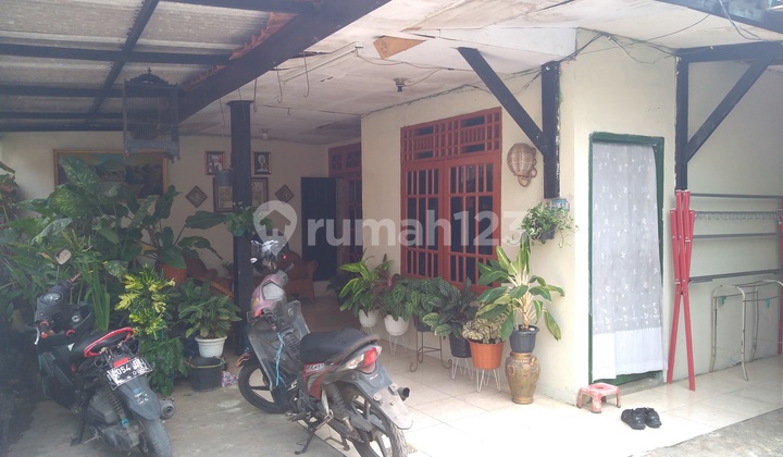 DISEWAKAN Rumah Asri dekat Graha Bintaro  3