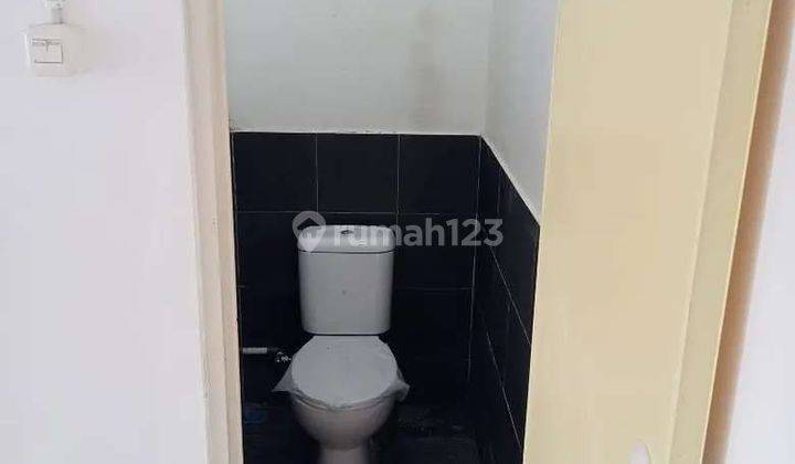 Disewakan Ruko Bangunan Baru 1,5 Lantai (Mezanine) di Gunung Anyar Surabaya 
 6