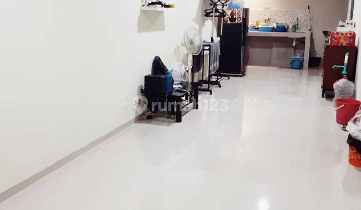 Rumah Minimalis Baru Renovasi Di Pondok Tjandra Murah Surabaya 6