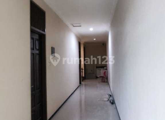 Disewakan Ruko Jalan Mulyosari Surabaya Murah  5