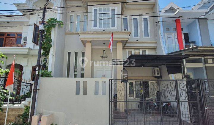 Rumah 2 Lantai di Pakuwon City Puri Asri , Surabaya Nat.ya252 1