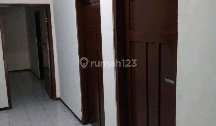 Rumah Bagus di Raya Semolowaru , Surabaya Nat.ya114 2