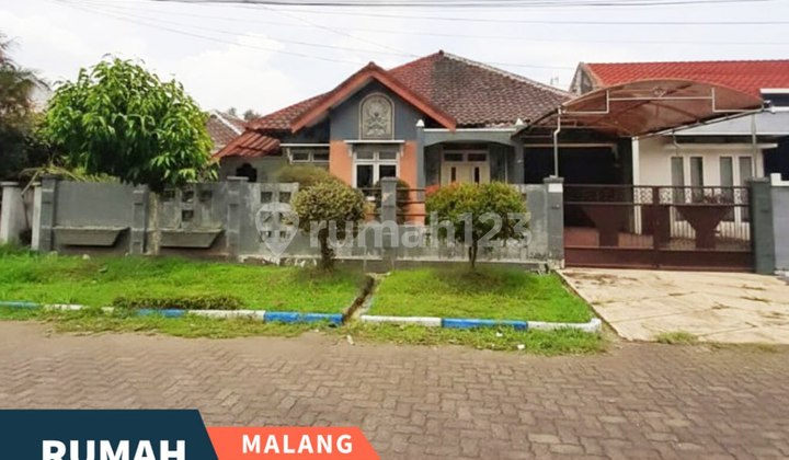 Rumah Family Friendly di Pbi Araya Blimbing Malang