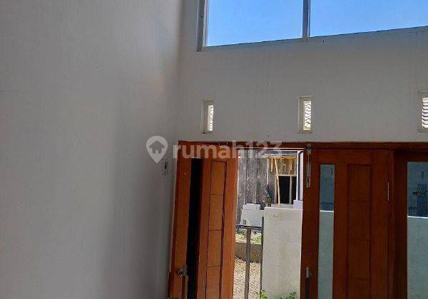 Rumah di Griya Buring Permai Kedungkandang Malang  2