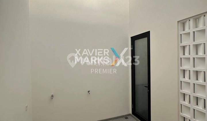 New Premium Home on the Main Golf Road Araya Malang 2