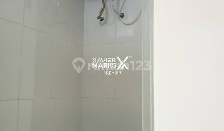 Rumah Megah Hook Kawasan Asri di Dieng Malang Tengah Kota 2