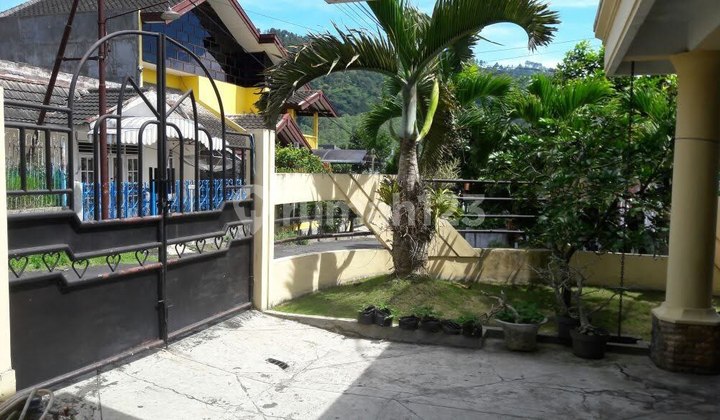 House on Jl Flamboyan, Batu City, Good View, Quiet Neighborhood 2