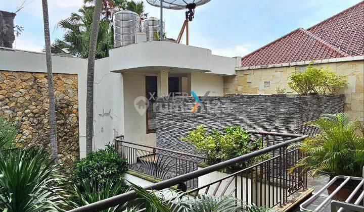 Rumah Premium Tengah Kota di Ijen Boulevard Malang 2