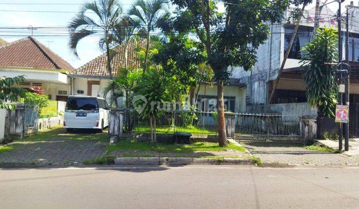 Rumah Vintage Strategis Luas di Nusakambangan Klojen Malang 2