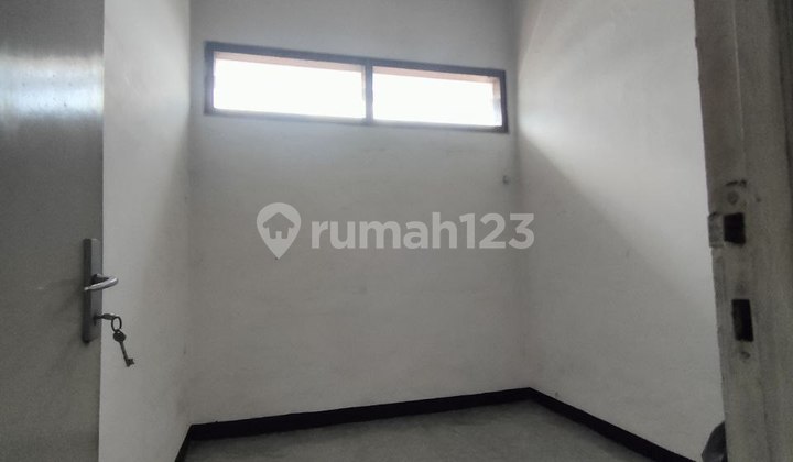 Dijual Rumah Luas di Jalan Candi Candi Lowokwaru Malang Kota 2