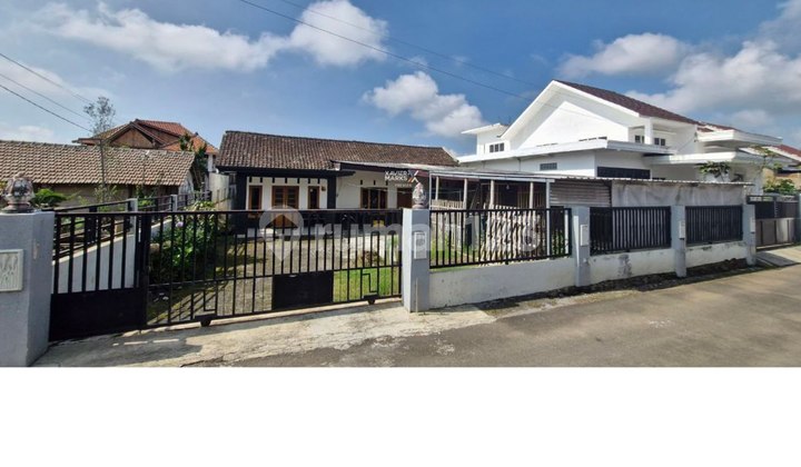Rumah Minimalis Super Luas di Tulungrejo Batu Malang 1