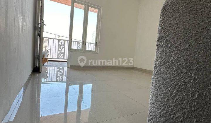 Dijual Rumah 2 Lantai di Pandanwangi Sulfat Malang Kota 2