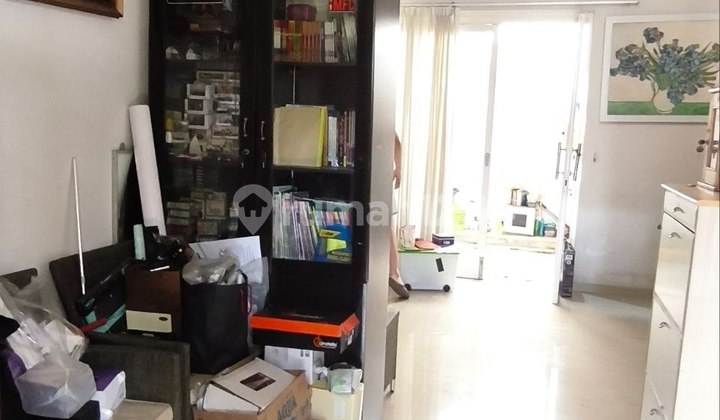 Rumah di Bunga Bunga Lowokwaru Malang Terawat Dekat ke Suhat 2