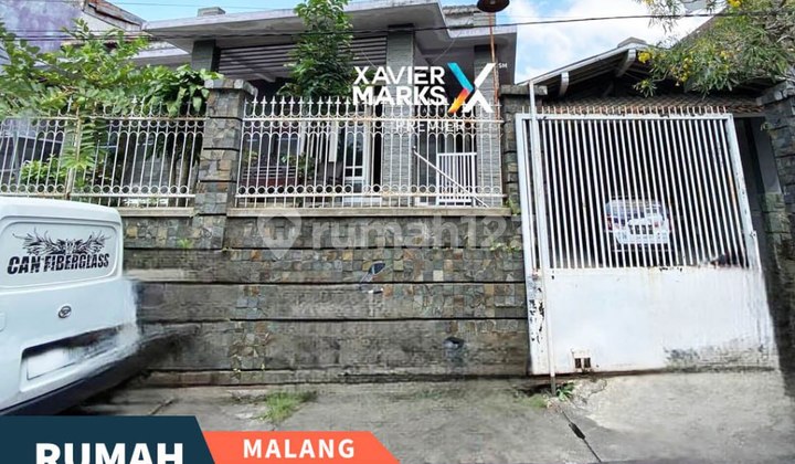Rumah Luas Tengah Kota Dekat Ijen Boulevard Klojen Malang