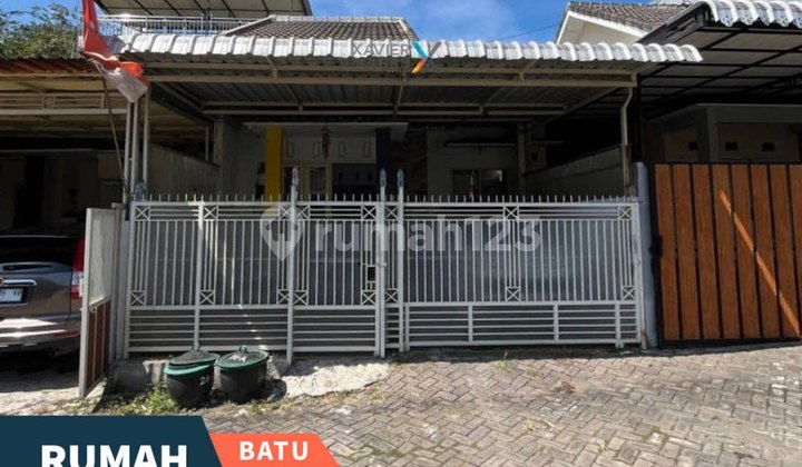 Dijual Rumah Underprice Terawat Strategis di Jl Diponegoro Batu