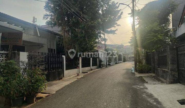 Dijual Turun Harga Rumah Bangunan Kokoh Saharjo Jakarta Selatan 6