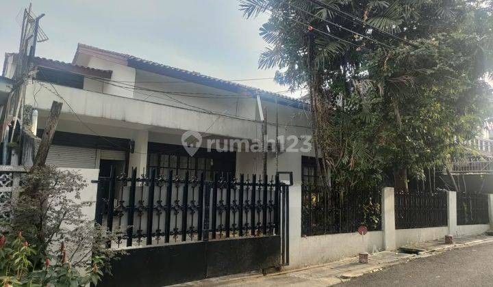 Dijual Turun Harga Rumah Bangunan Kokoh Saharjo Jakarta Selatan 1