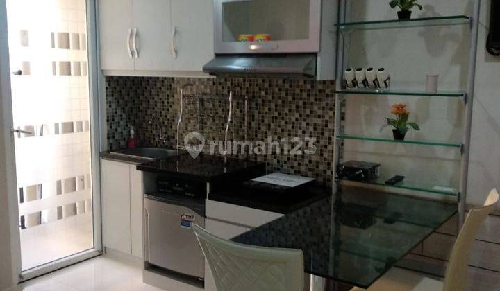 Apartemen Green Pramuka City Type 1 BR Dgn Luas 2 Kamar 33mtr Kamar Anak di Jebol Jd Ruang Tv  1