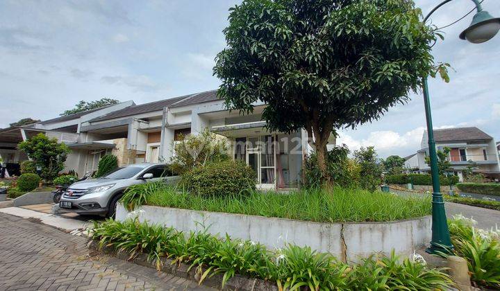 Rumah Mewah Dan Asri Dengan View Lapangan Golf Dan Pegunungan  2